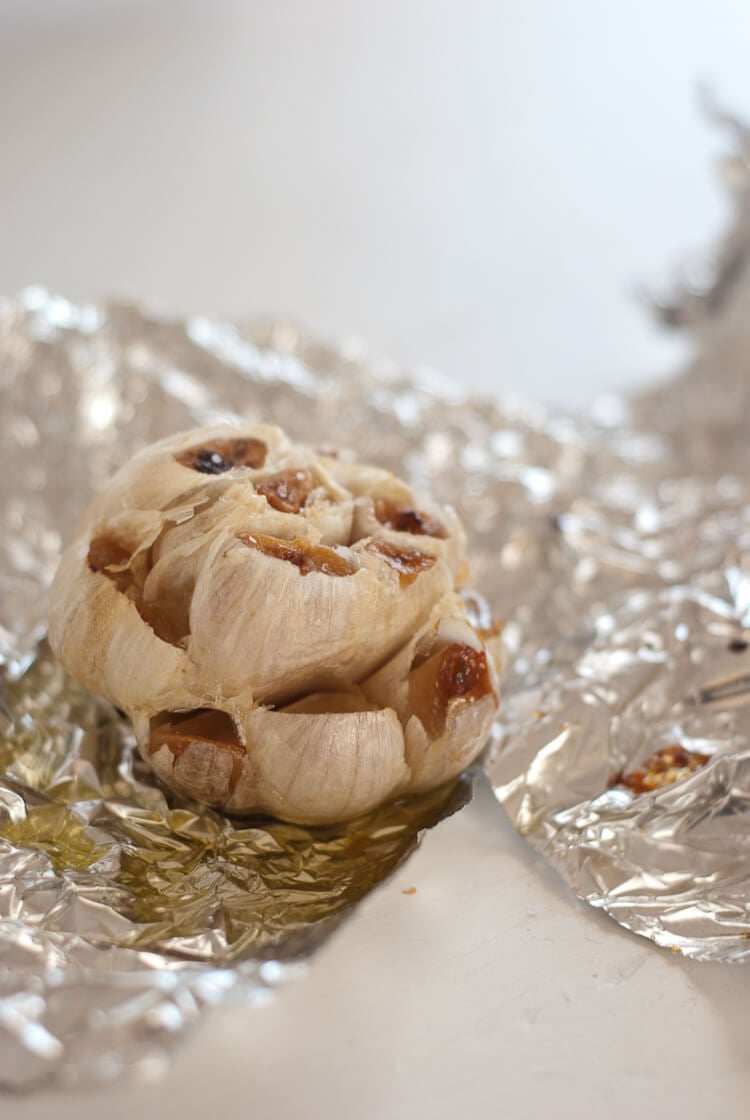 how to roast garlic